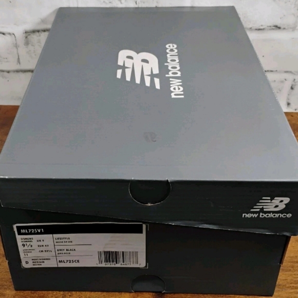 New Balance 725 Grey White Black Men's 9.5 ML725CE - Picture 8 of 9